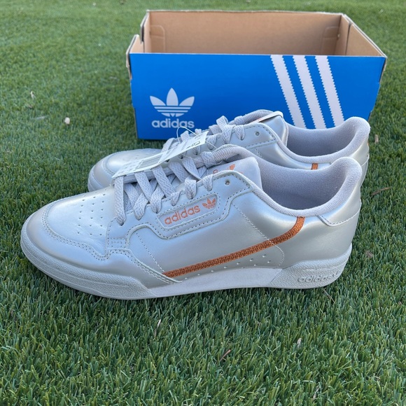 BRAND NEW WOMENS ADIDAS SNEAKERS 👟 - Picture 3 of 7